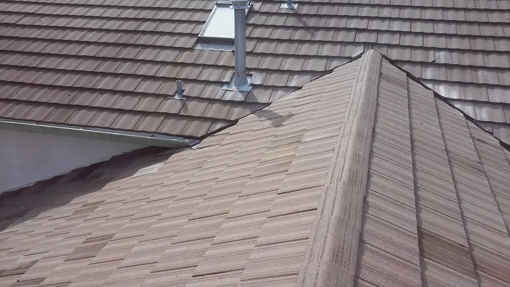 Slide of Tillys Roofing Repair