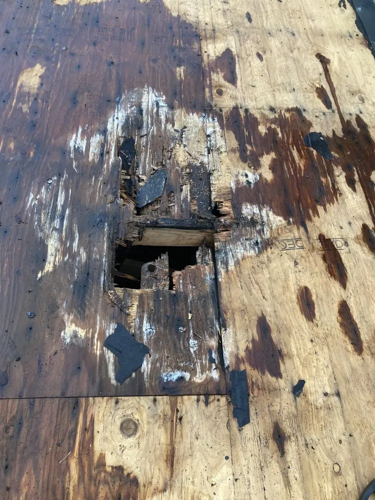 Slide of Tillys Roofing Repair