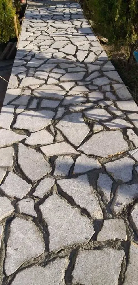 Slide of Tim & Tony Construcion