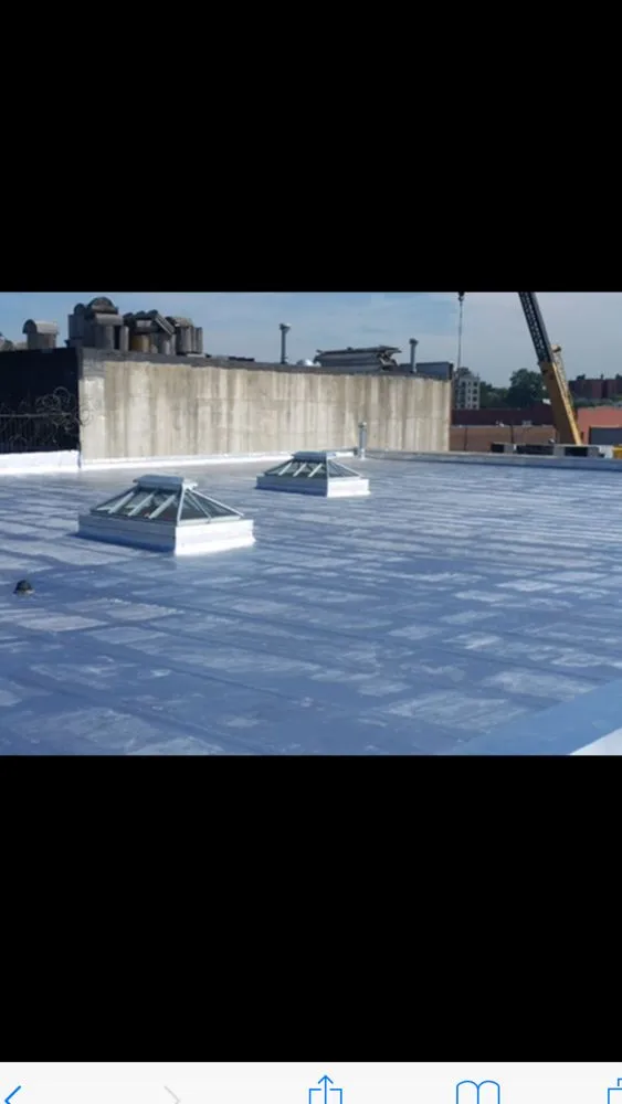 Slide of Tim & Tony Construcion