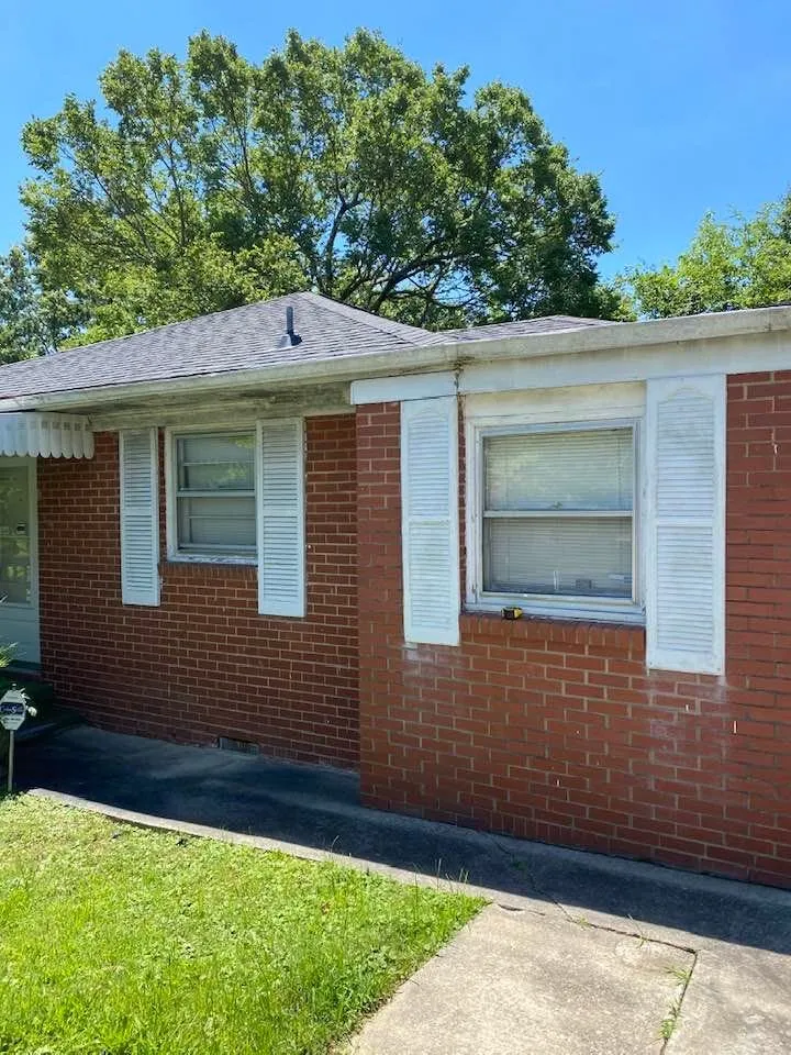 Slide of Tim Leonard Construction Services