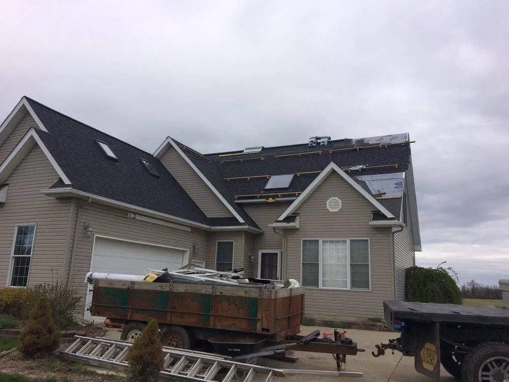 Slide of Timbercrest Roofing and Siding