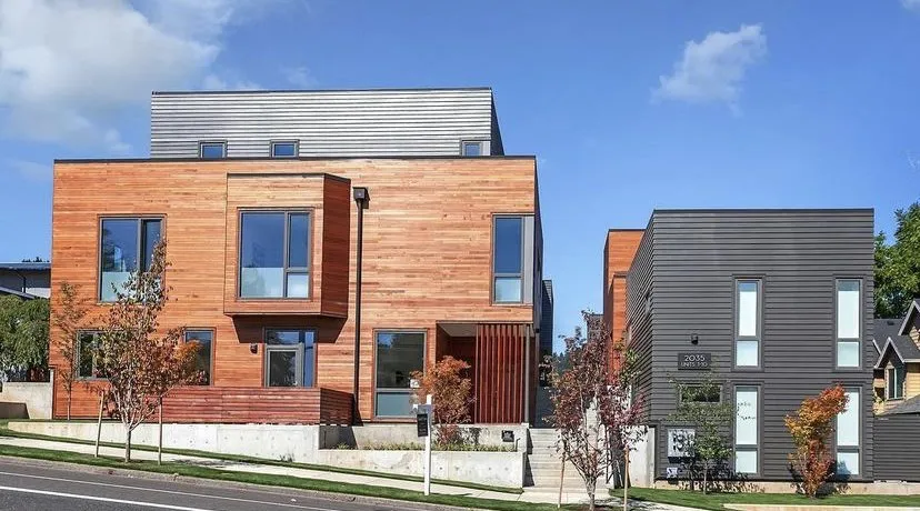 Slide of Timbers Siding Contractors