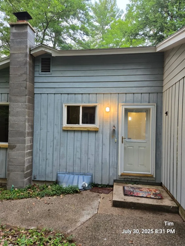 Slide of Tims Paint and Car Repair