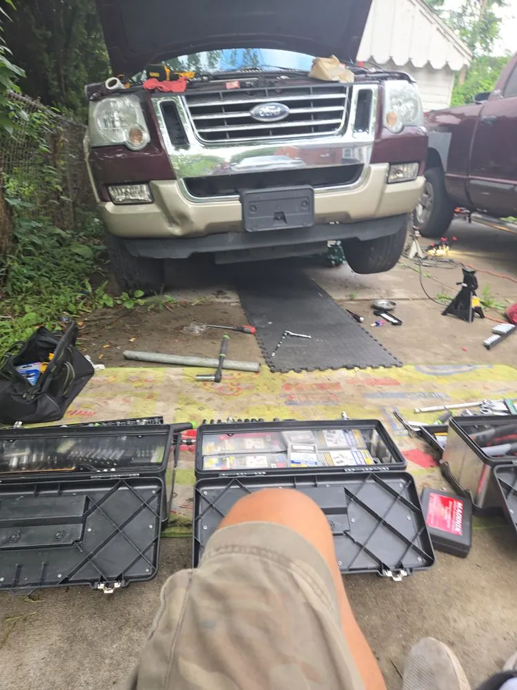 Slide of Tims Paint and Car Repair