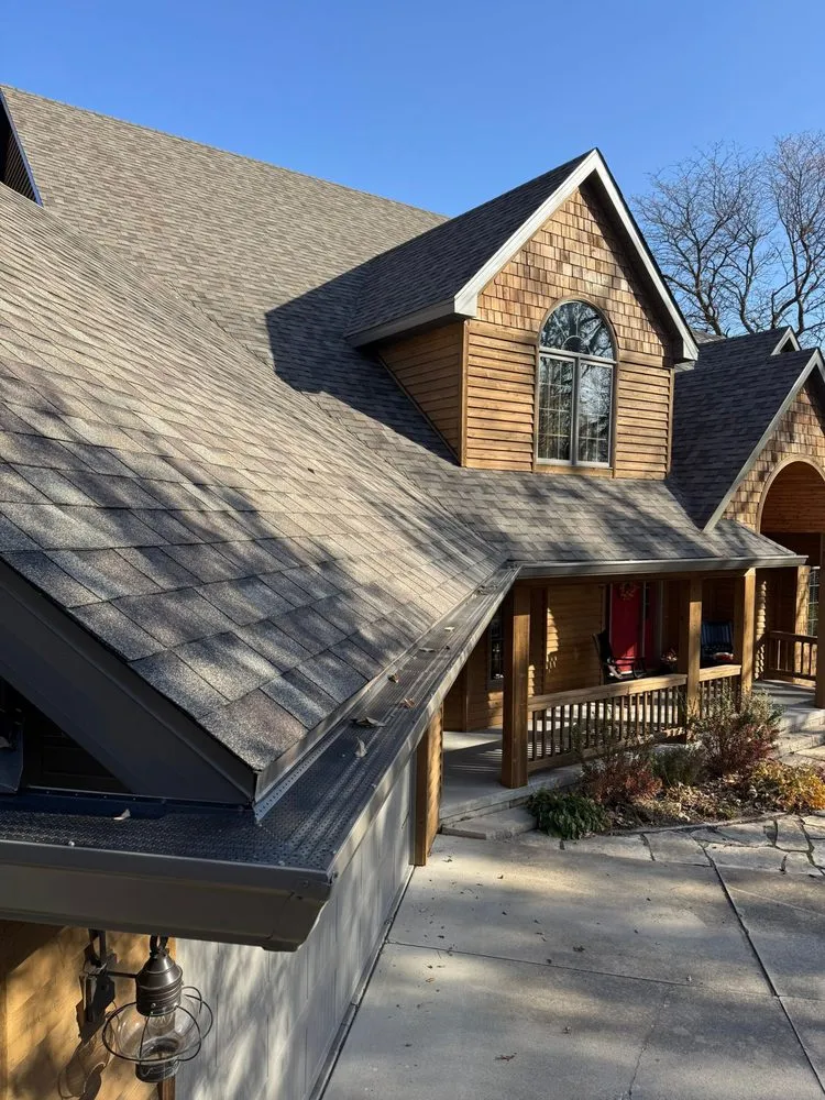 Slide of Tinta Construction