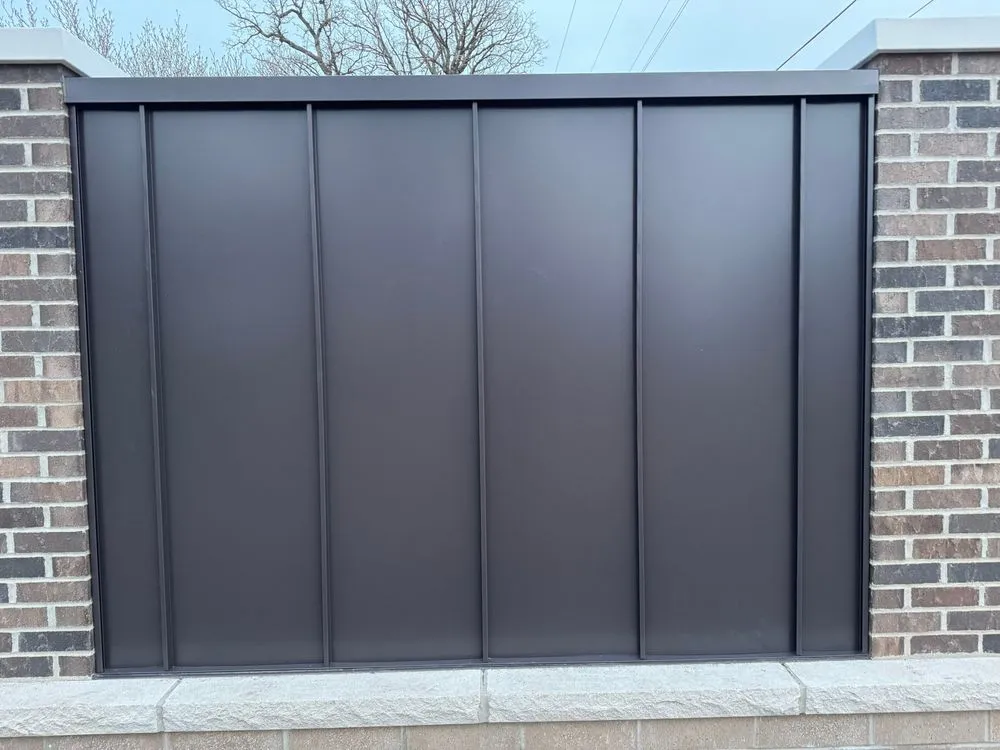 Slide of Tinta Construction