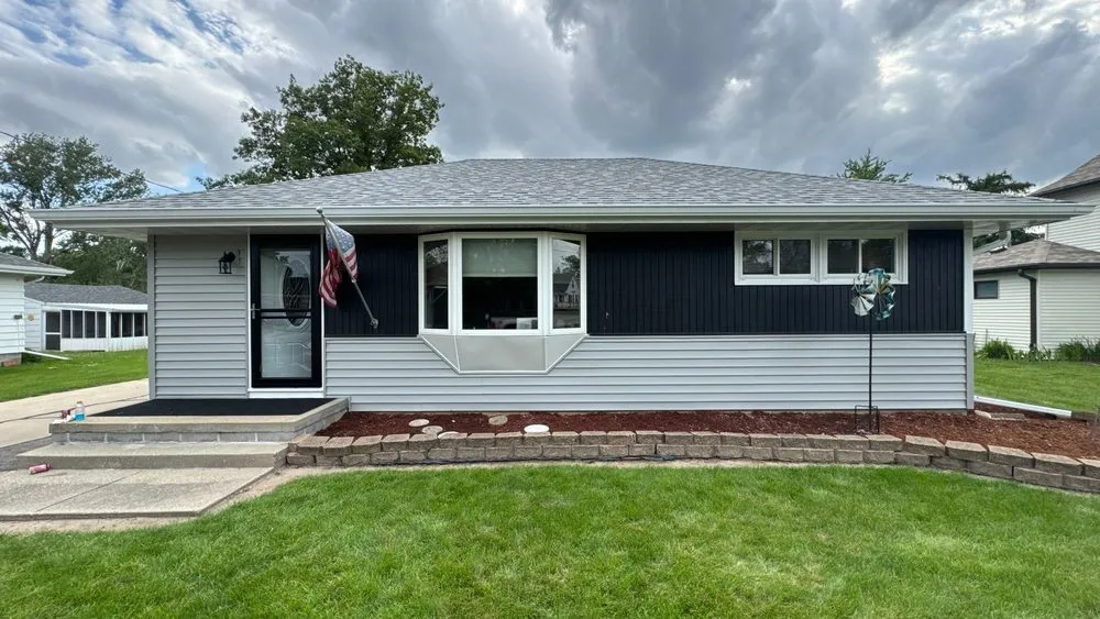 Slide of Tinta Construction