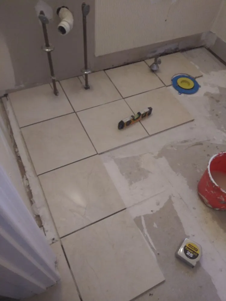 Slide of Tiny's Home Improvement