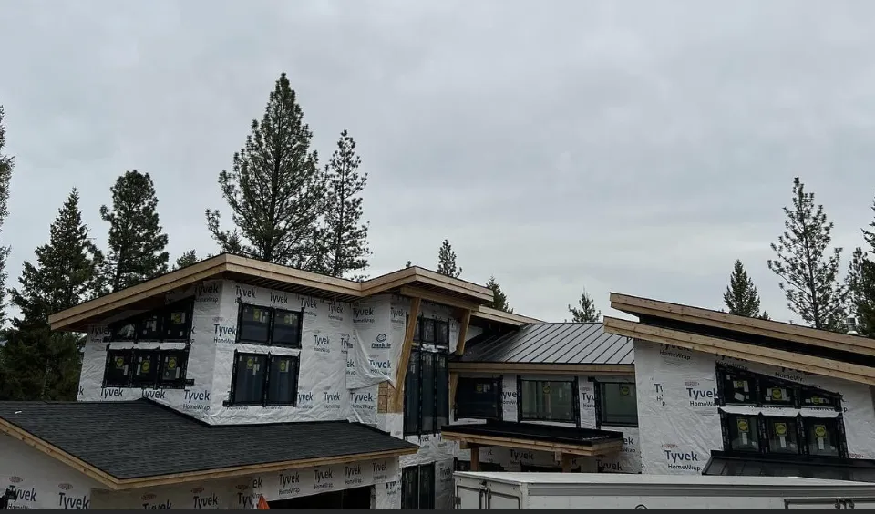 Slide of Titan Building & Roofing