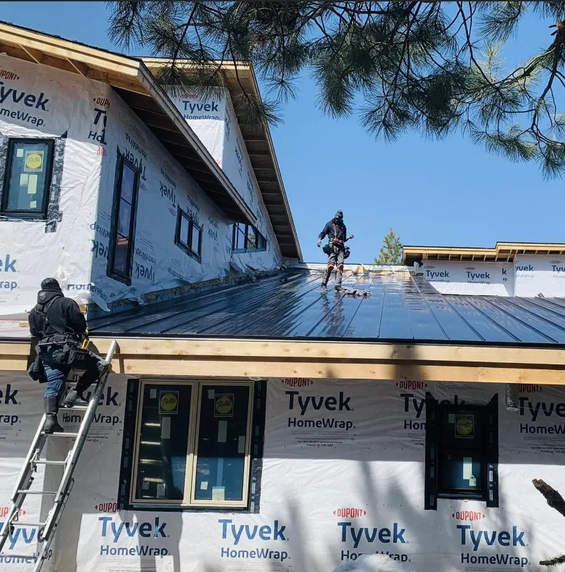 Slide of Titan Building & Roofing