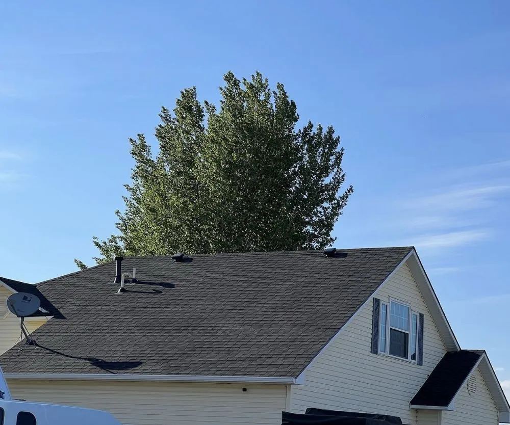 Slide of Titan Building & Roofing