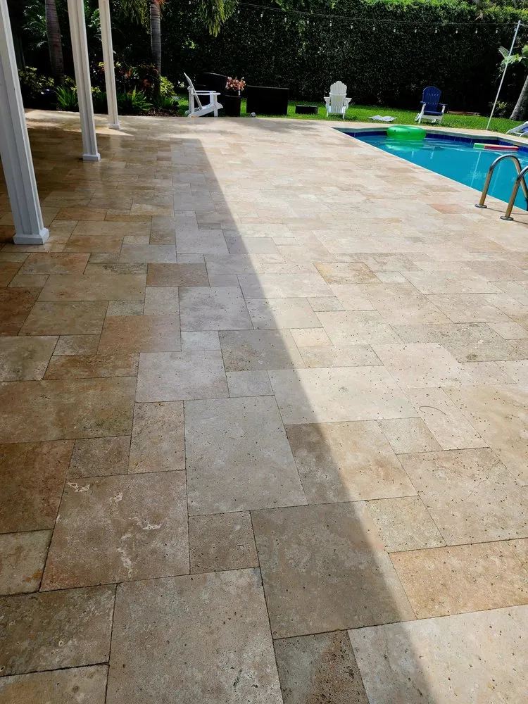 Slide of Titan Exterior Cleaning