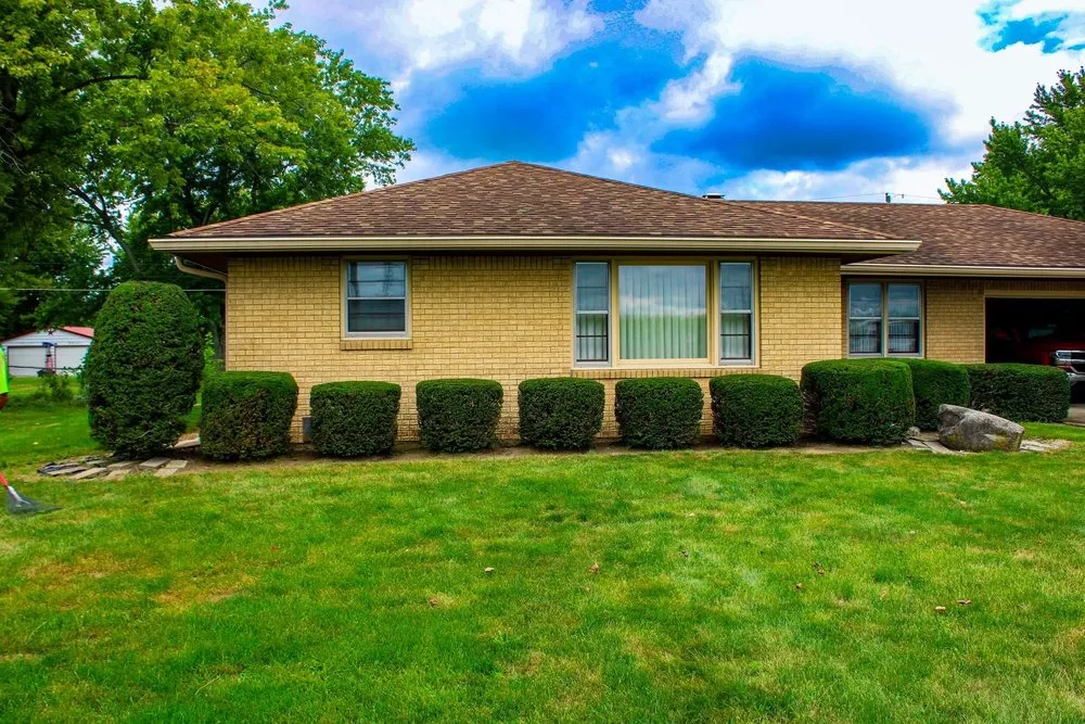 Slide of Titan Lawn Services