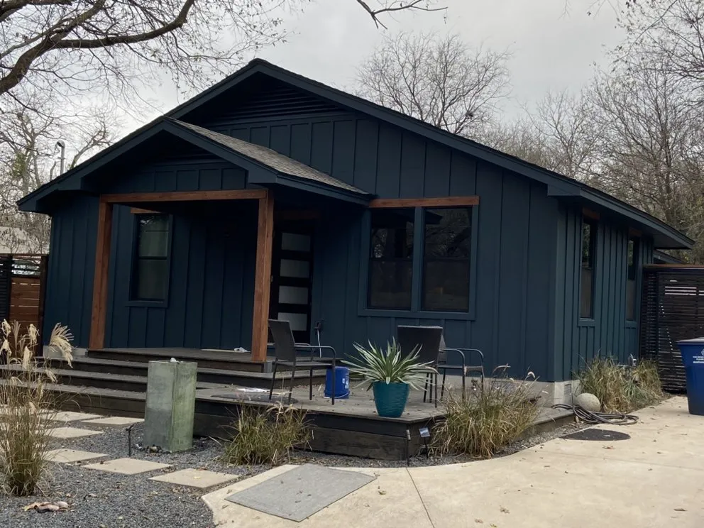 Slide of Titan Siding, Windows and Exteriors