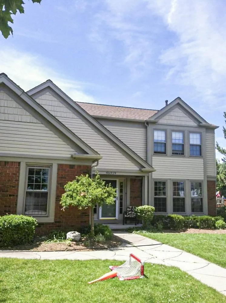 Local residential roofing service with free inspection across Brownstown Twp, MI - Tittle Brothers Construction