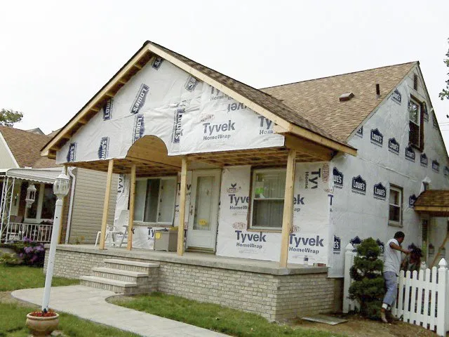 Professional flat roof repair in Brownstown Twp, MI by Tittle Brothers Construction