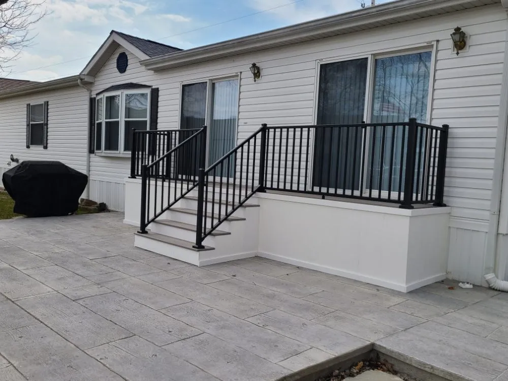 Slide of T&J Construction