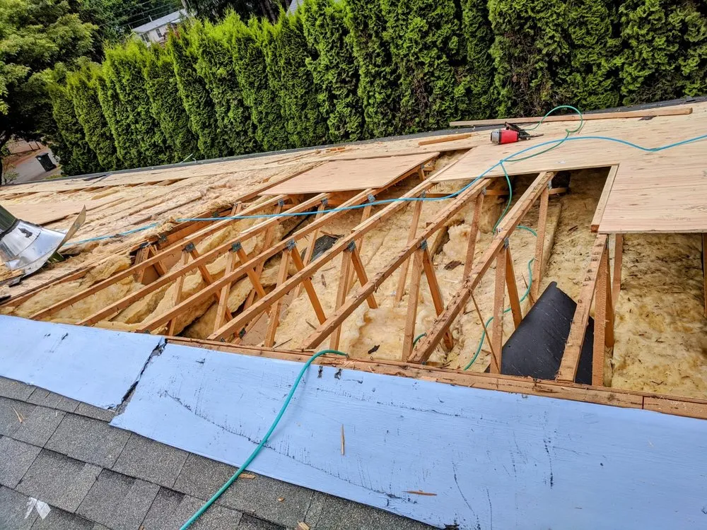 Slide of TJ Roofing llc