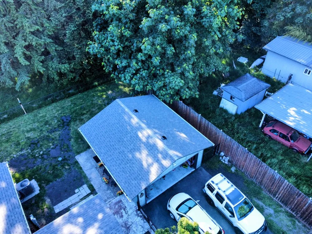 Slide of TJ Roofing llc