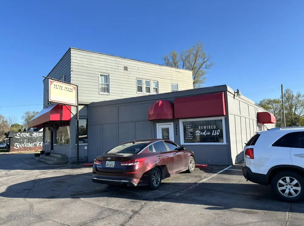 Slide of Tji Property Maintenance