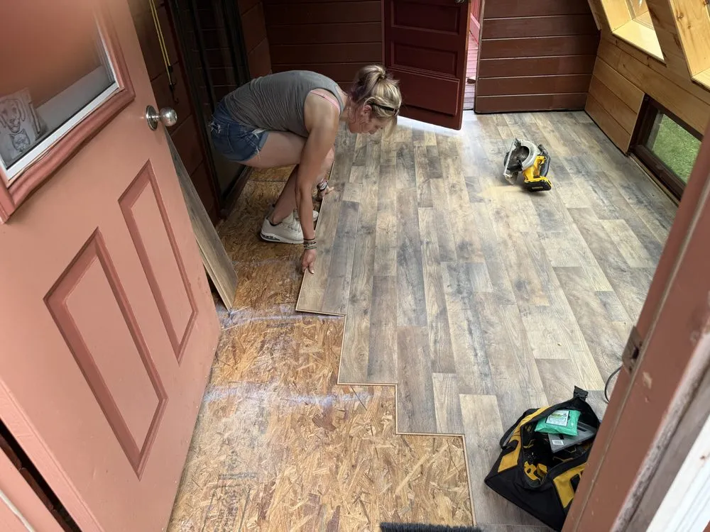 Slide of TJs Electrical And Handyman