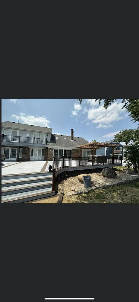 Slide of Tj's land specialists