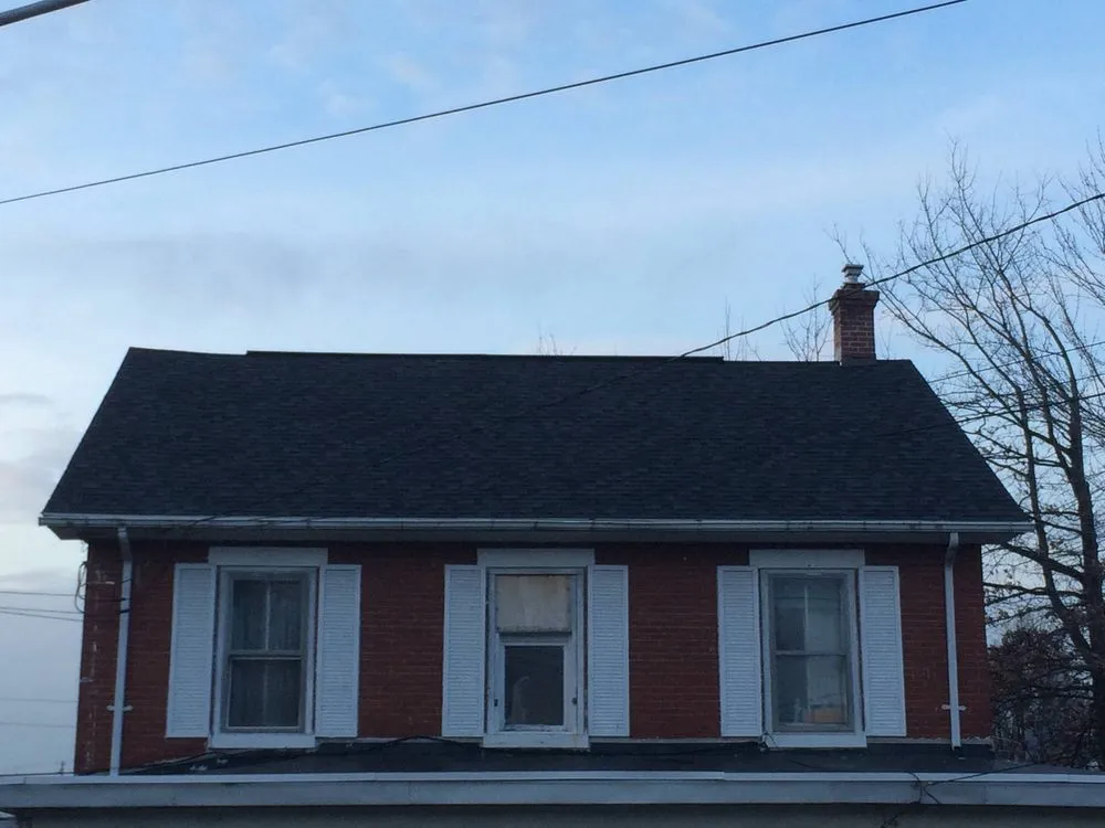 Slide of TJ’s Shingles