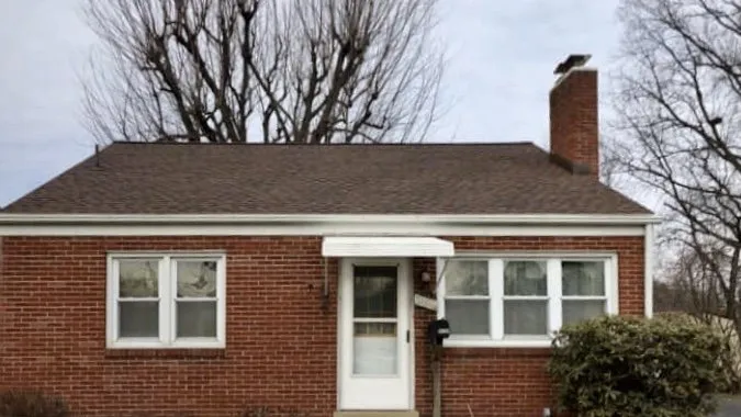 Slide of TJ’s Shingles