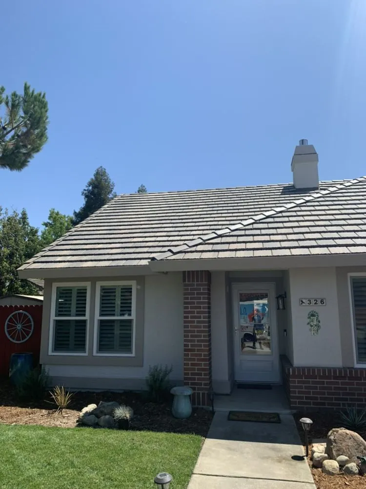 Slide of T&K Roofing