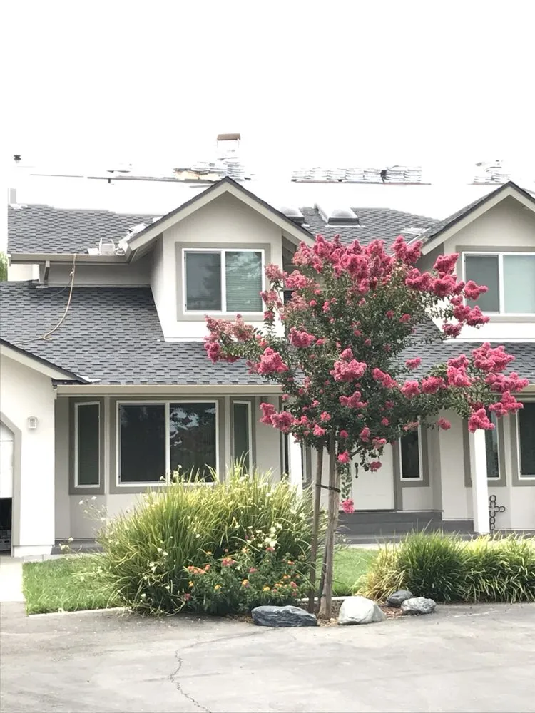 Slide of T&K Roofing