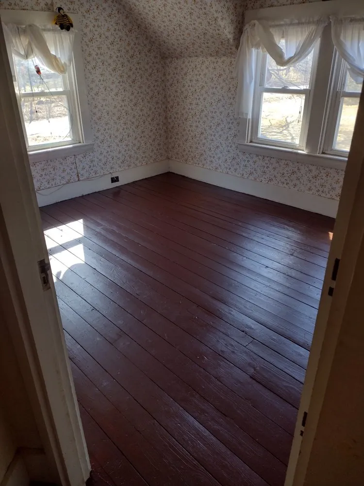 Slide of TL Salleys General Contracting