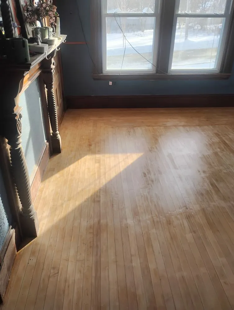 Slide of TL Salleys General Contracting