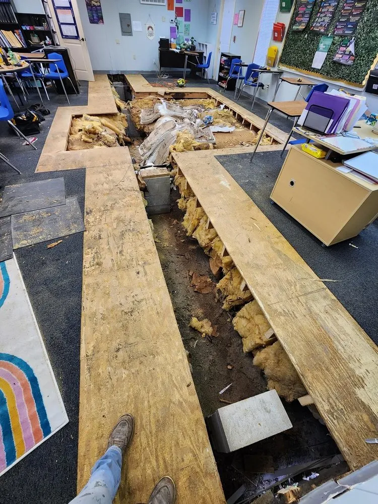 Slide of T&M Construction Enterprises