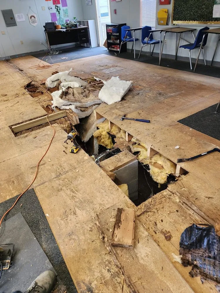 Slide of T&M Construction Enterprises