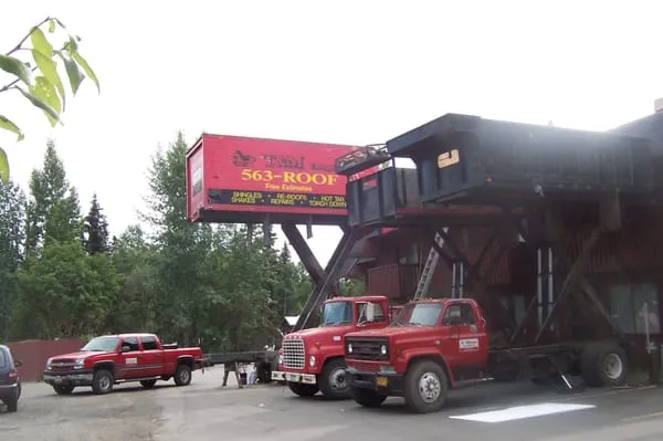 T&M Enterprises Logo