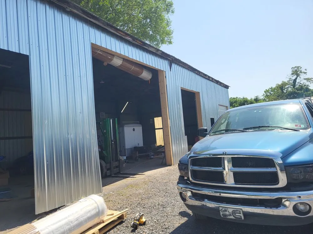 Slide of T&M Handyman