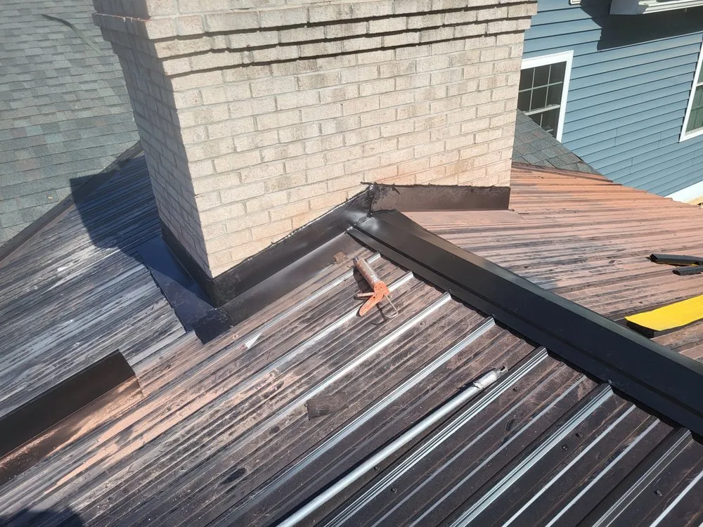 Slide of T&M Handyman