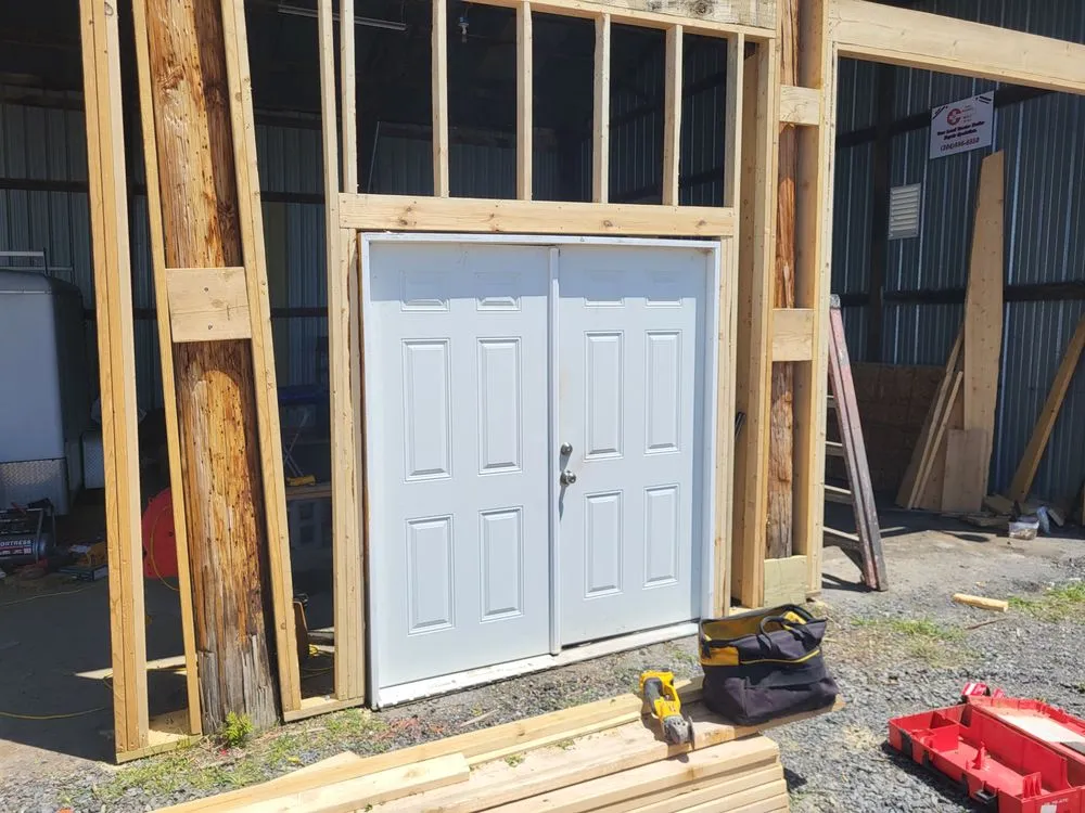 Slide of T&M Handyman