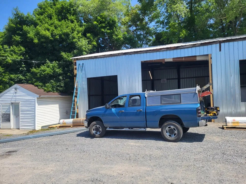 Slide of T&M Handyman