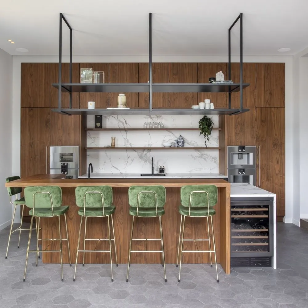 Slide of TM International Construction