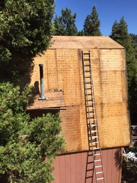 Emergency shingle roofing service in Blue Jay, CA - TM Roofing