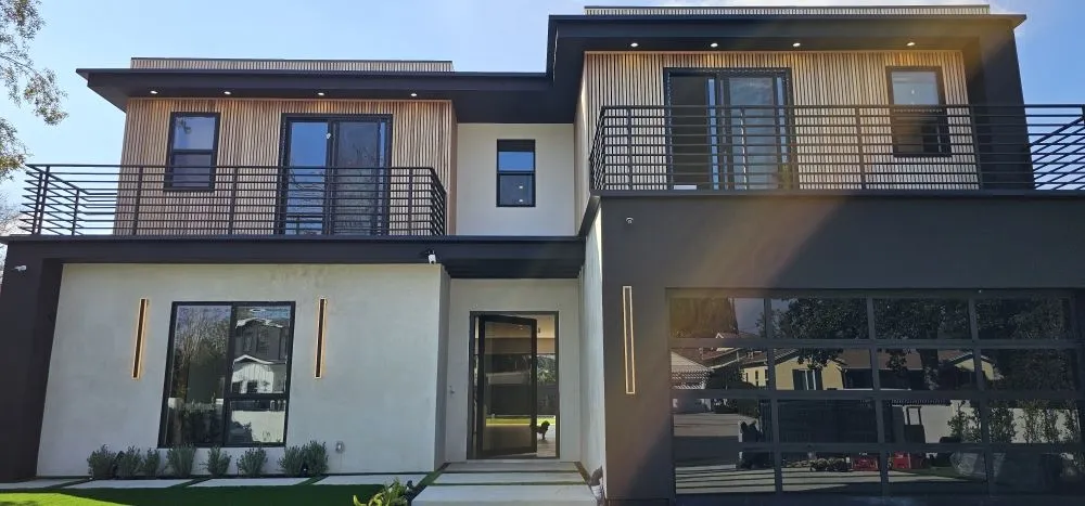 Slide of T&N Remodeling