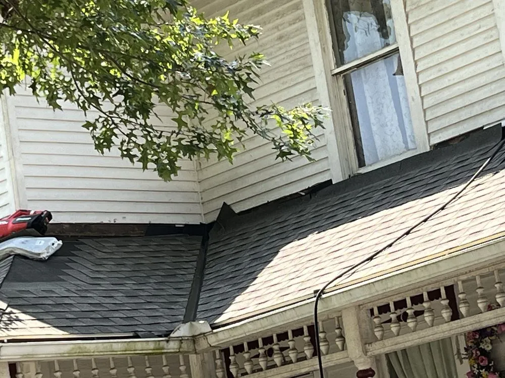 Slide of TnK Home Improvement