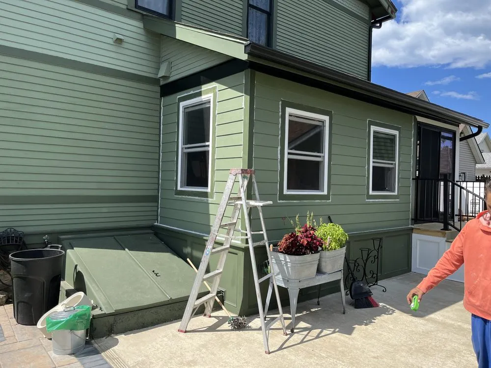 Slide of TnK Home Improvement