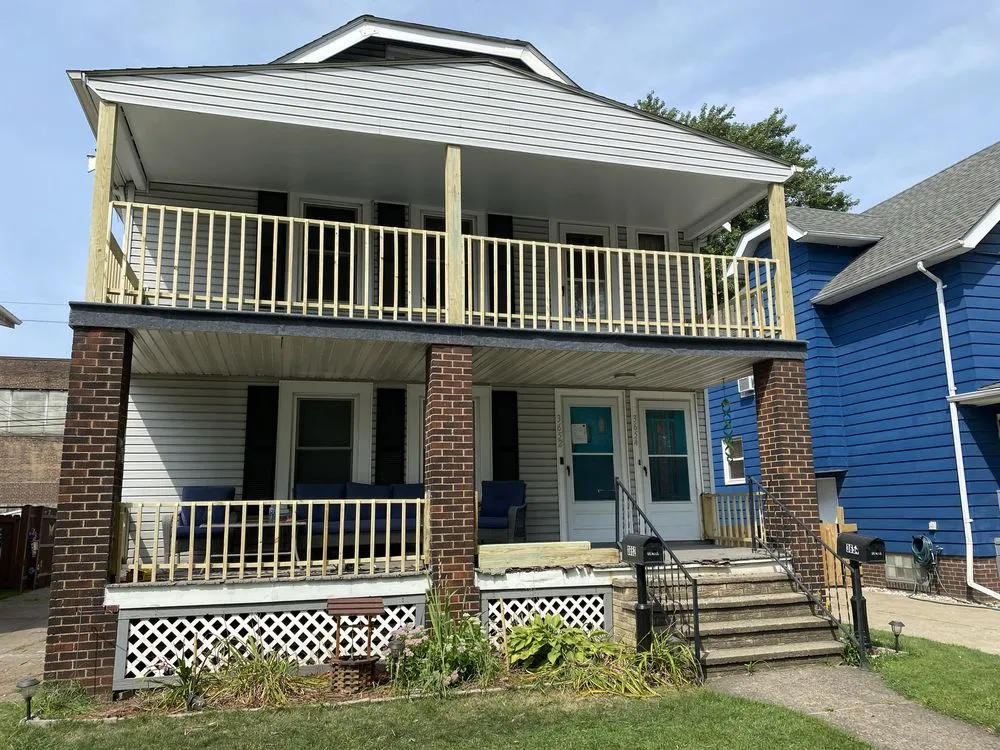 Slide of TnK Home Improvement