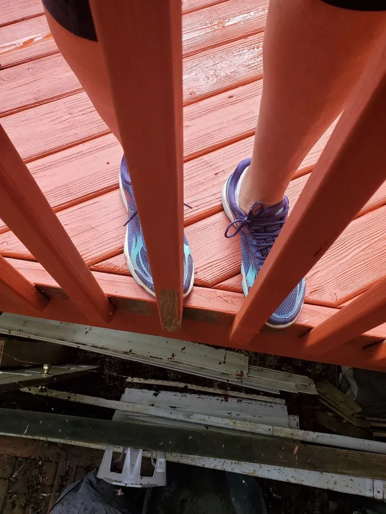 Slide of T.N.T. Home Improvements