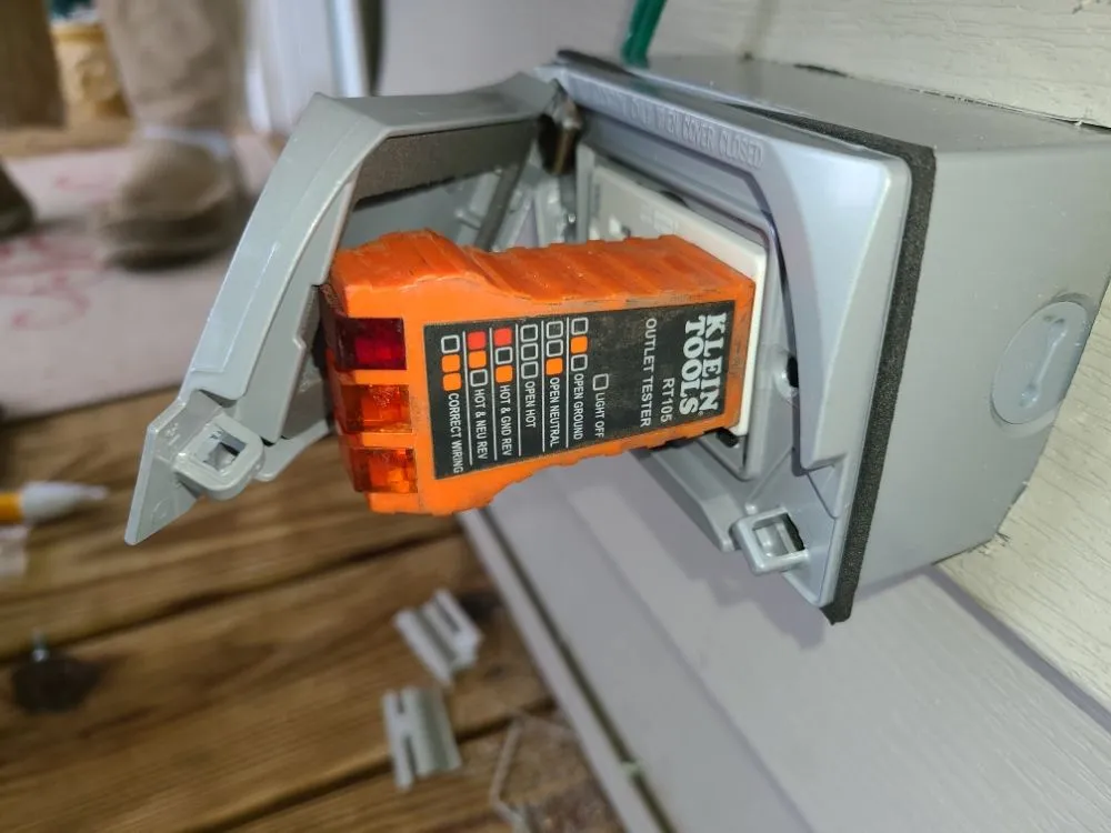 Slide of TNT Painting And Pressure Washing