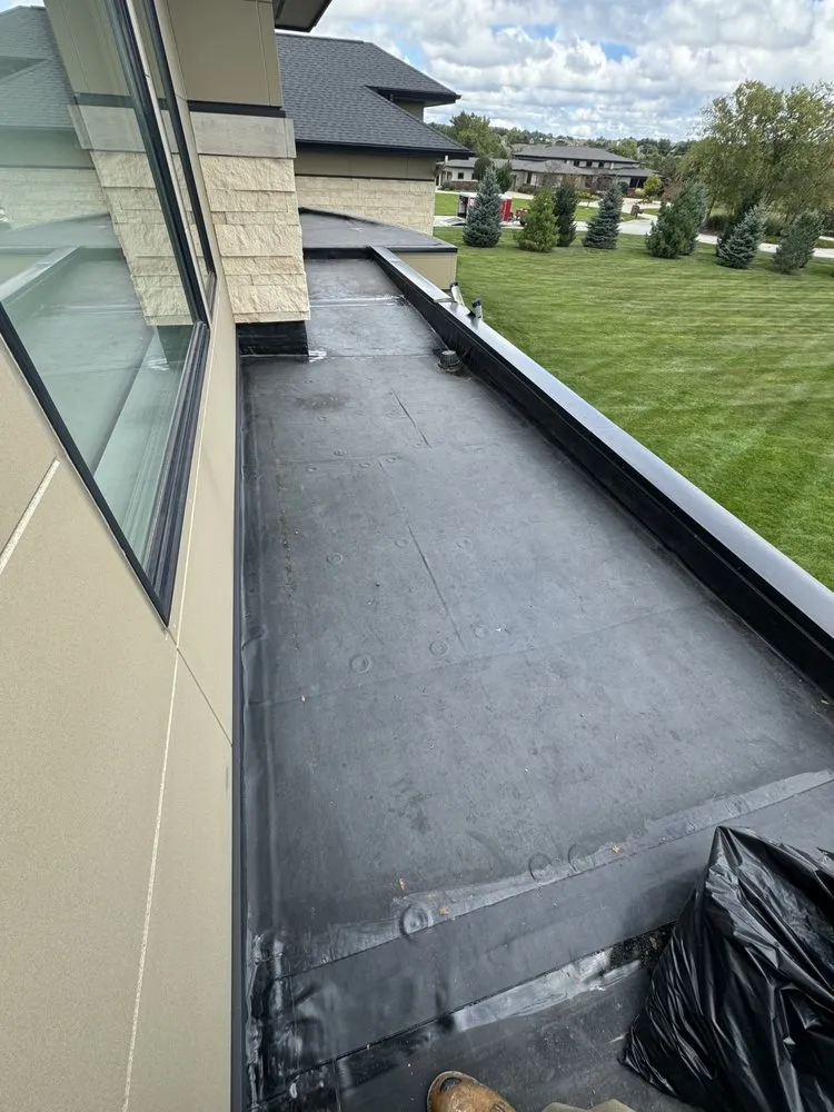 Slide of Tobin Roofing & Construction