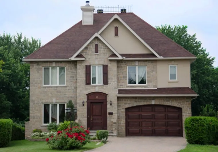 Slide of Tom Curry Roofing & Waterproofing